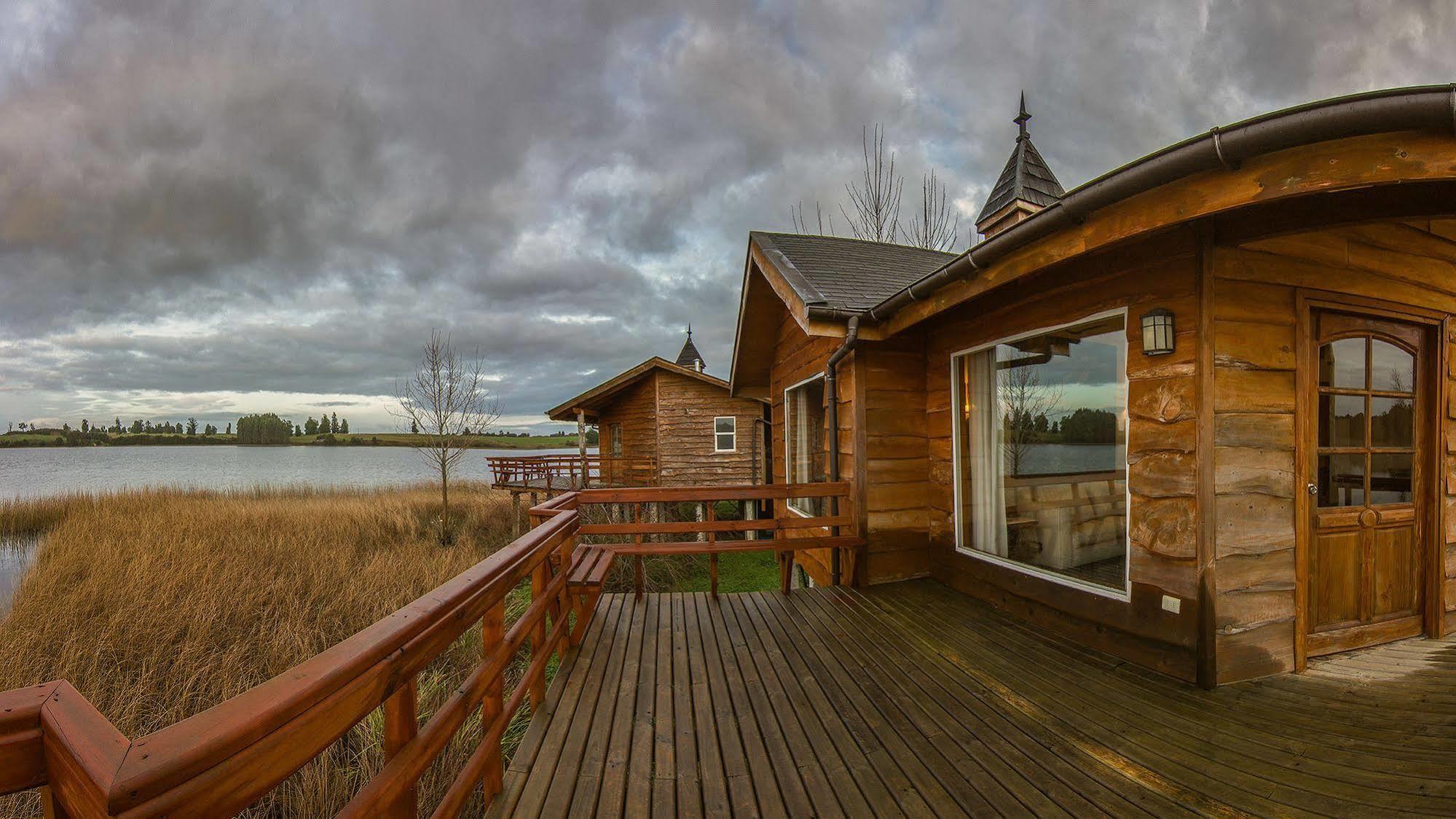 Cabanas Gracias A La Vida Lodge ปูแอร์โตบารัส ภายนอก รูปภาพ