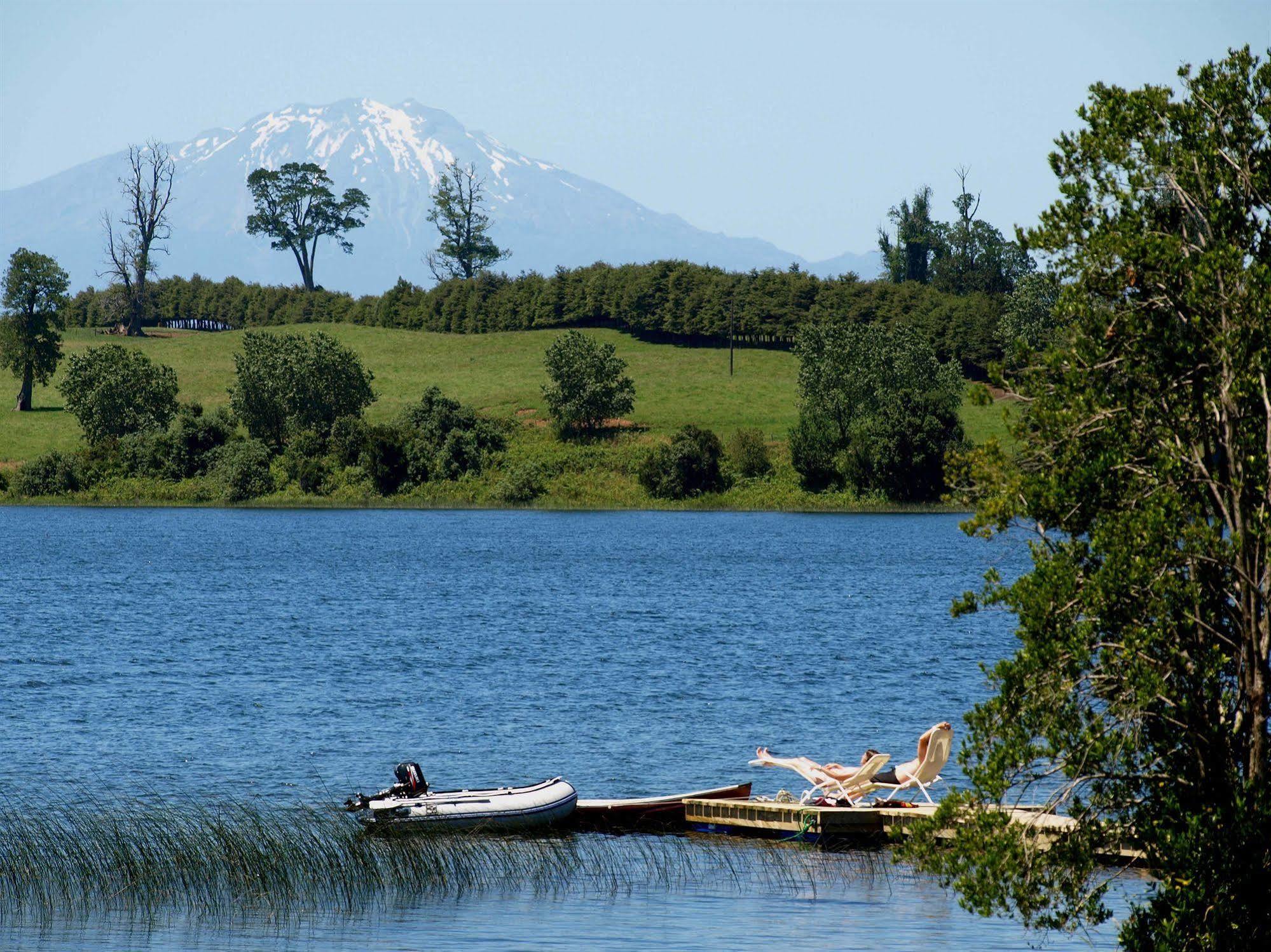 Cabanas Gracias A La Vida Lodge ปูแอร์โตบารัส ภายนอก รูปภาพ