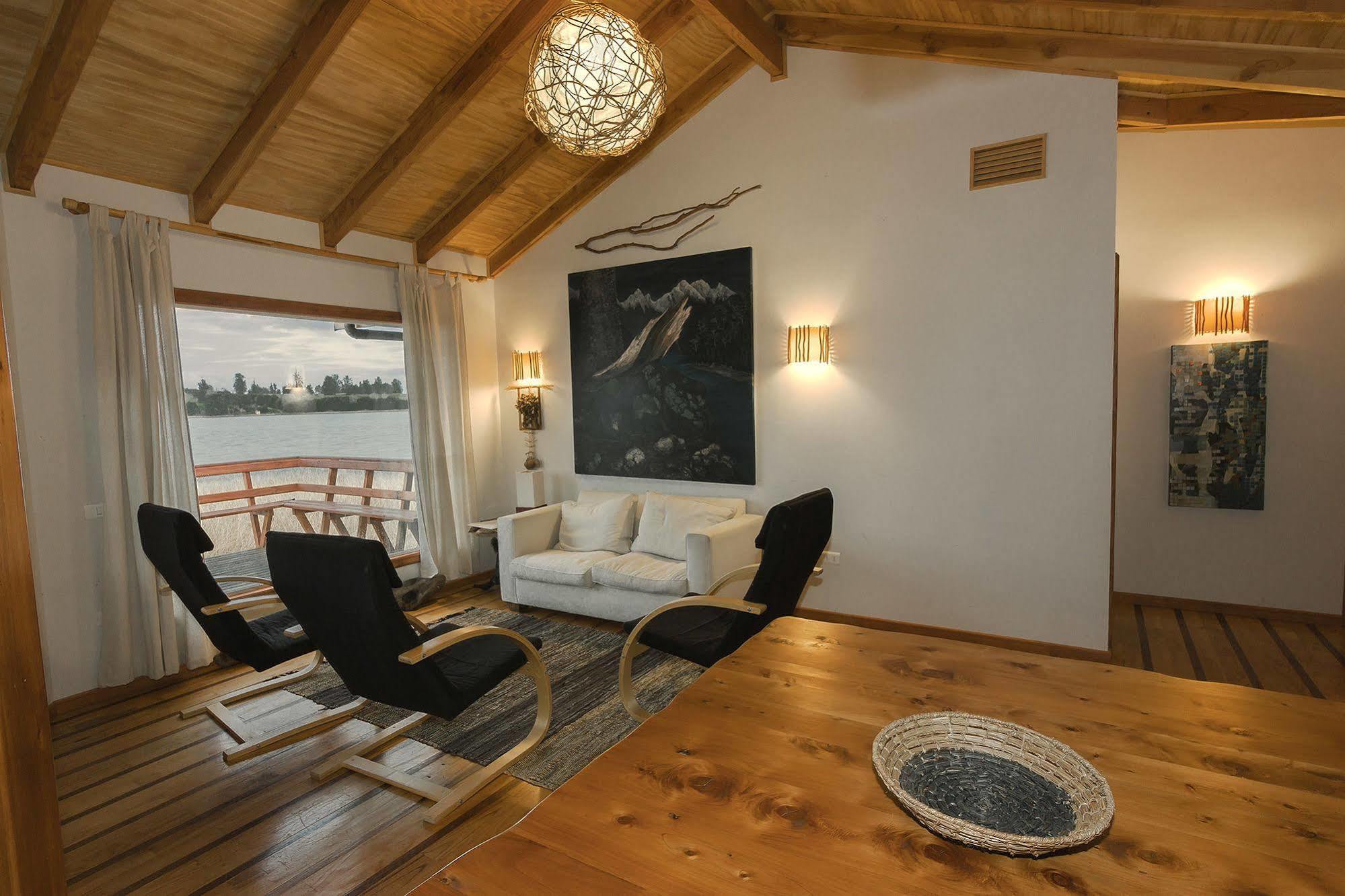 Cabanas Gracias A La Vida Lodge ปูแอร์โตบารัส ภายนอก รูปภาพ